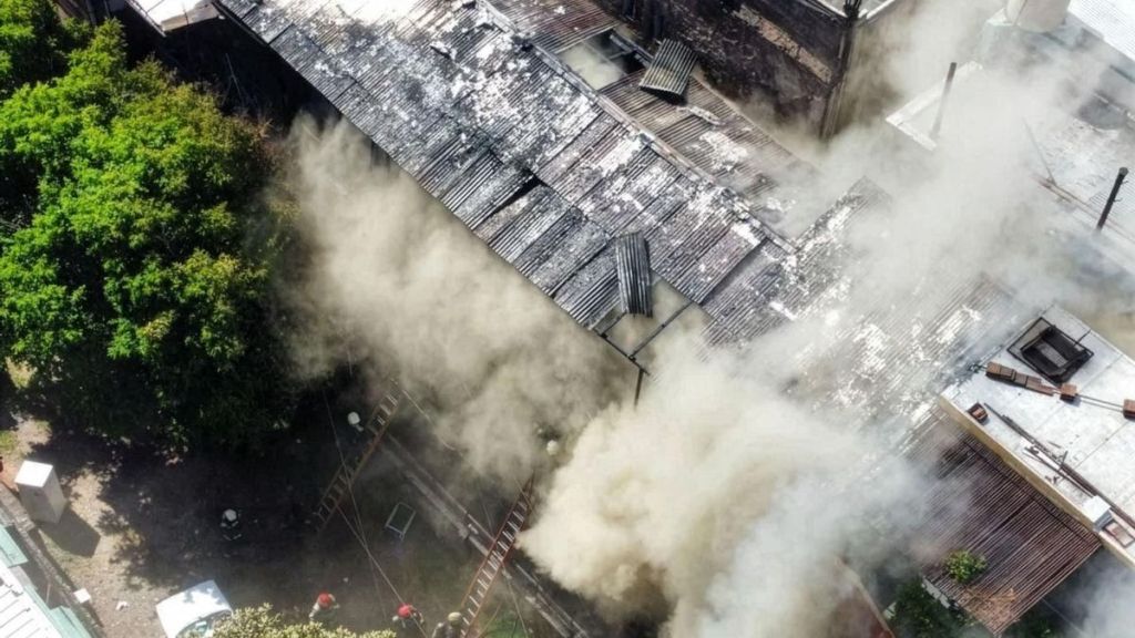 Un fuego letal en La Boca golpea a vecinos de un&nbsp;conventillo