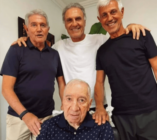 Bilardo festejó sus 88 años junto a campeones del mundo y recibió emotivos&nbsp;homenajes