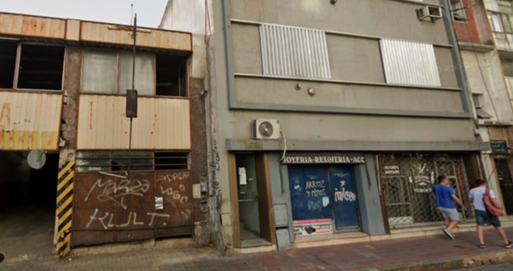 Un asalto planificado con precisión milimétrica afectó a un local del centro&nbsp;cordobés