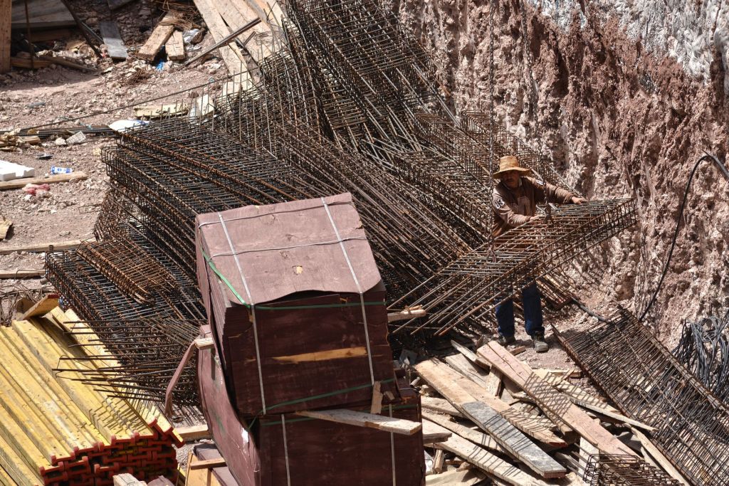 Corrientes avanza con construccion de planta cloacal nacional